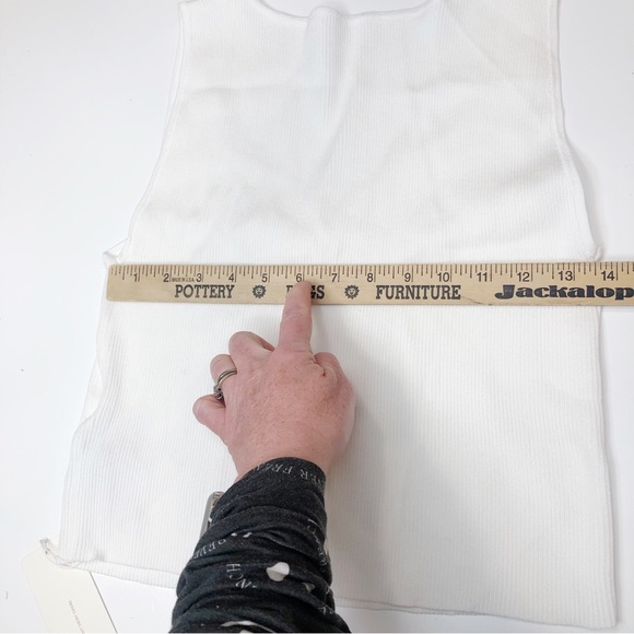 Goelia Acetate Knitted Ruched Vest Women's Tank Top Off White Size Large NEW - Picture 16 of 16